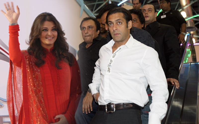 Former lovebird, Salman and Aishwarya Rai's Dubai stay